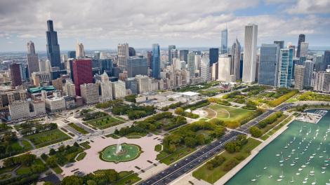 An aerial view of the Chicago’s Lake Michigan shoreline highlighting Grant and Millennium parks