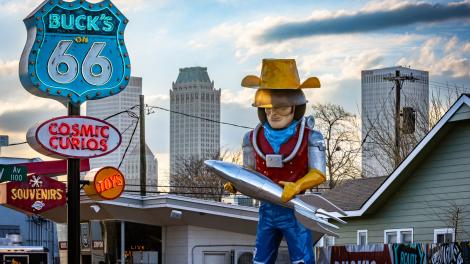 Muffler man statue outside Buck Atom’s Cosmic Curios on Route 66 in Tulsa, Oklahoma