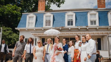 歴史あるドクター・ハーティック・ハウスでの毎年恒例のフレンチ・ヘリテージ・フェスティバルのお祝い