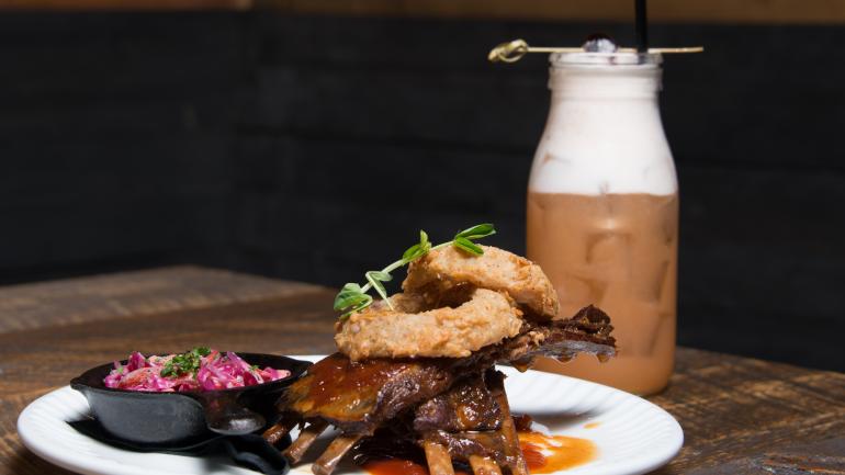 To present an artisanal take on Southern cuisine, The Mill combines ingredients made in-house with local, seasonal delicacies.