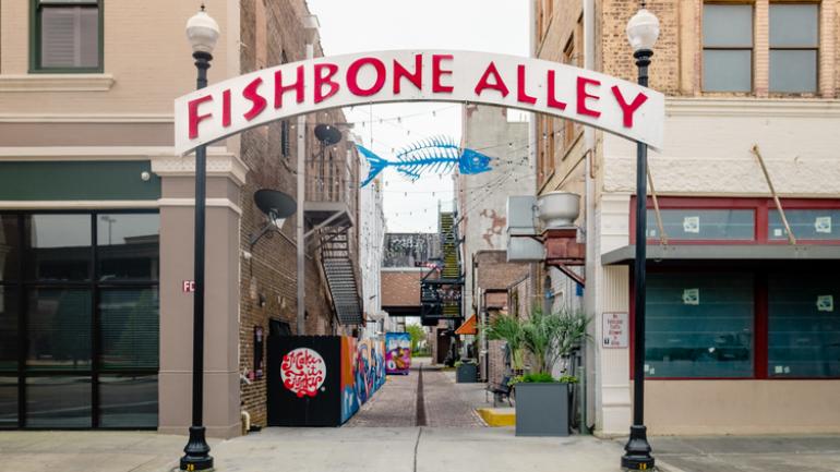Fishbone Alley 长廊 Fishbone Alley 长廊