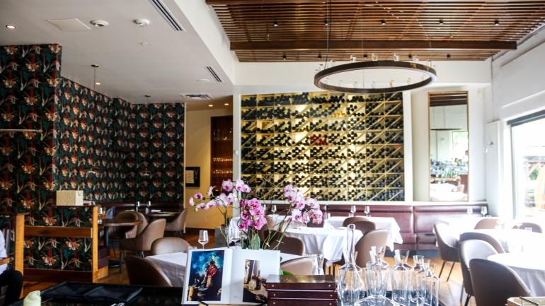 博尔德米其林星级餐厅 Frasca Food and Wine 的时尚用餐室 博尔德米其林星级餐厅 Frasca Food and Wine 的时尚用餐室