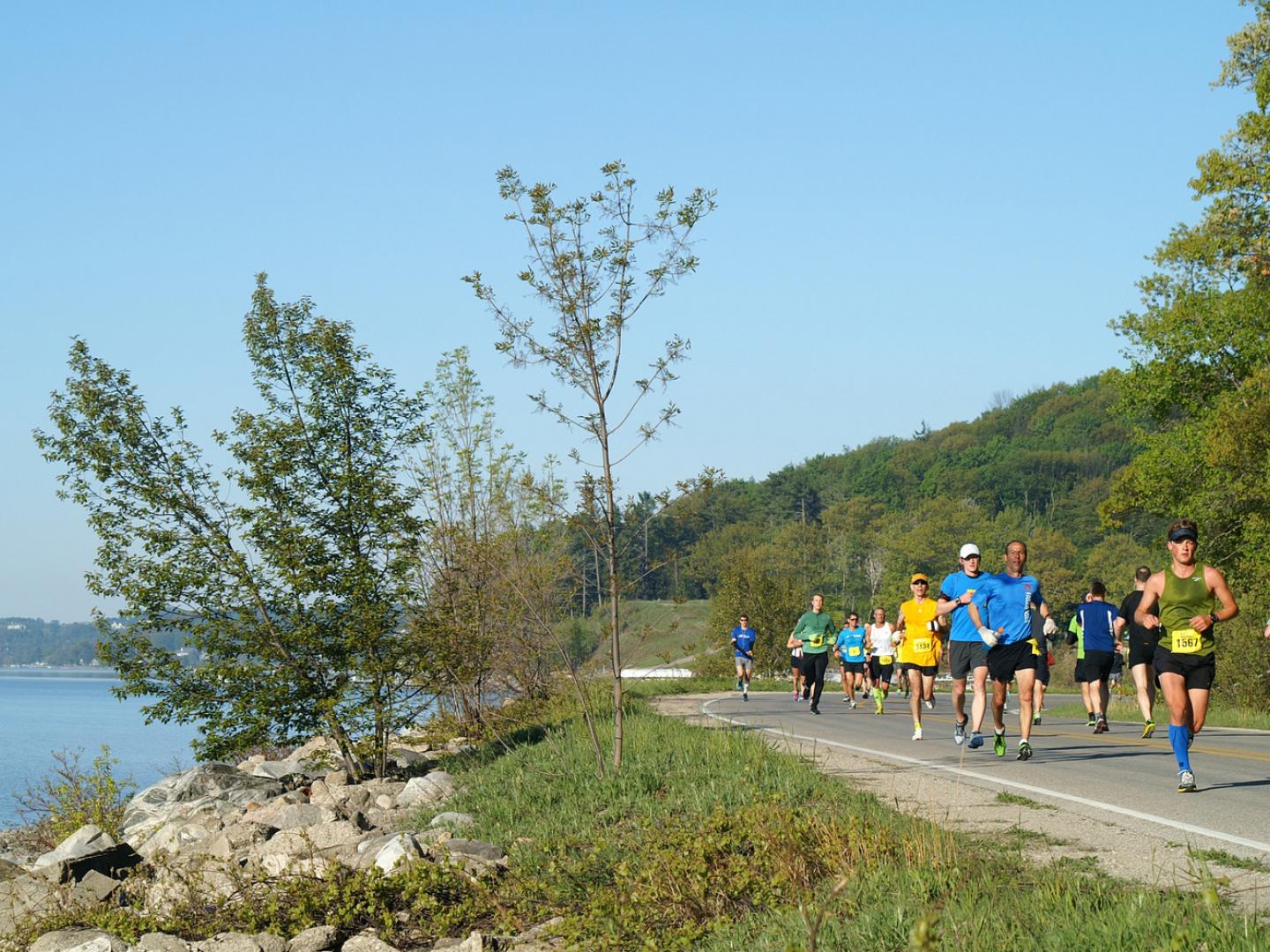 The picturesque path of the Bayshore Marathon
