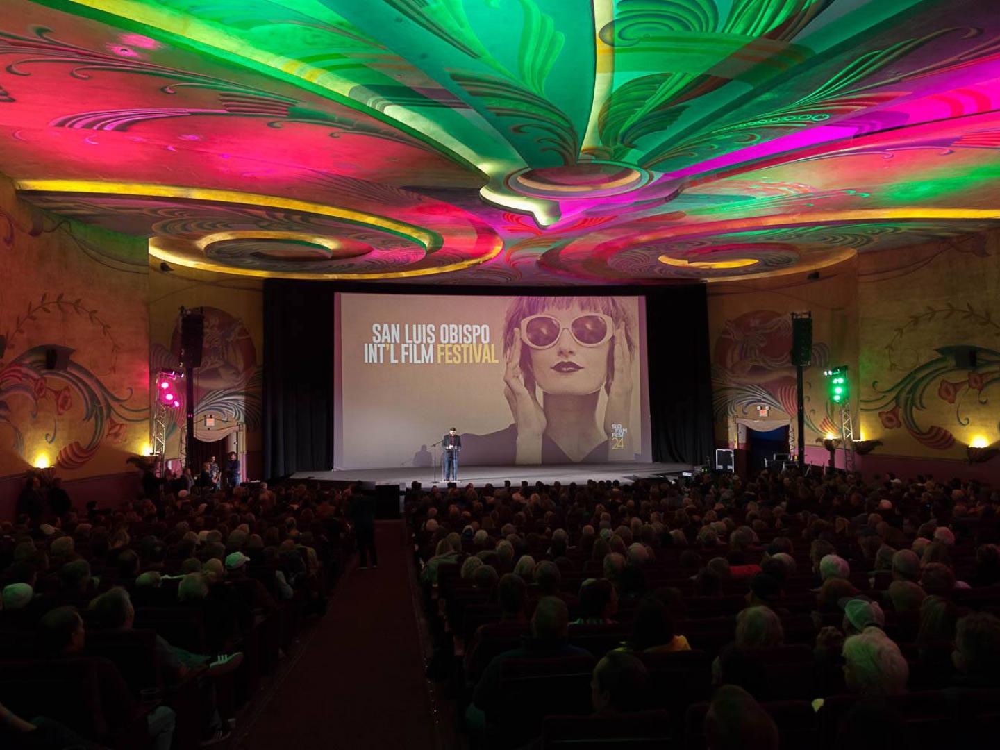 캘리포니아주 프레몬트 극장에서 열리는 샌루이스오비스포 국제영화제
