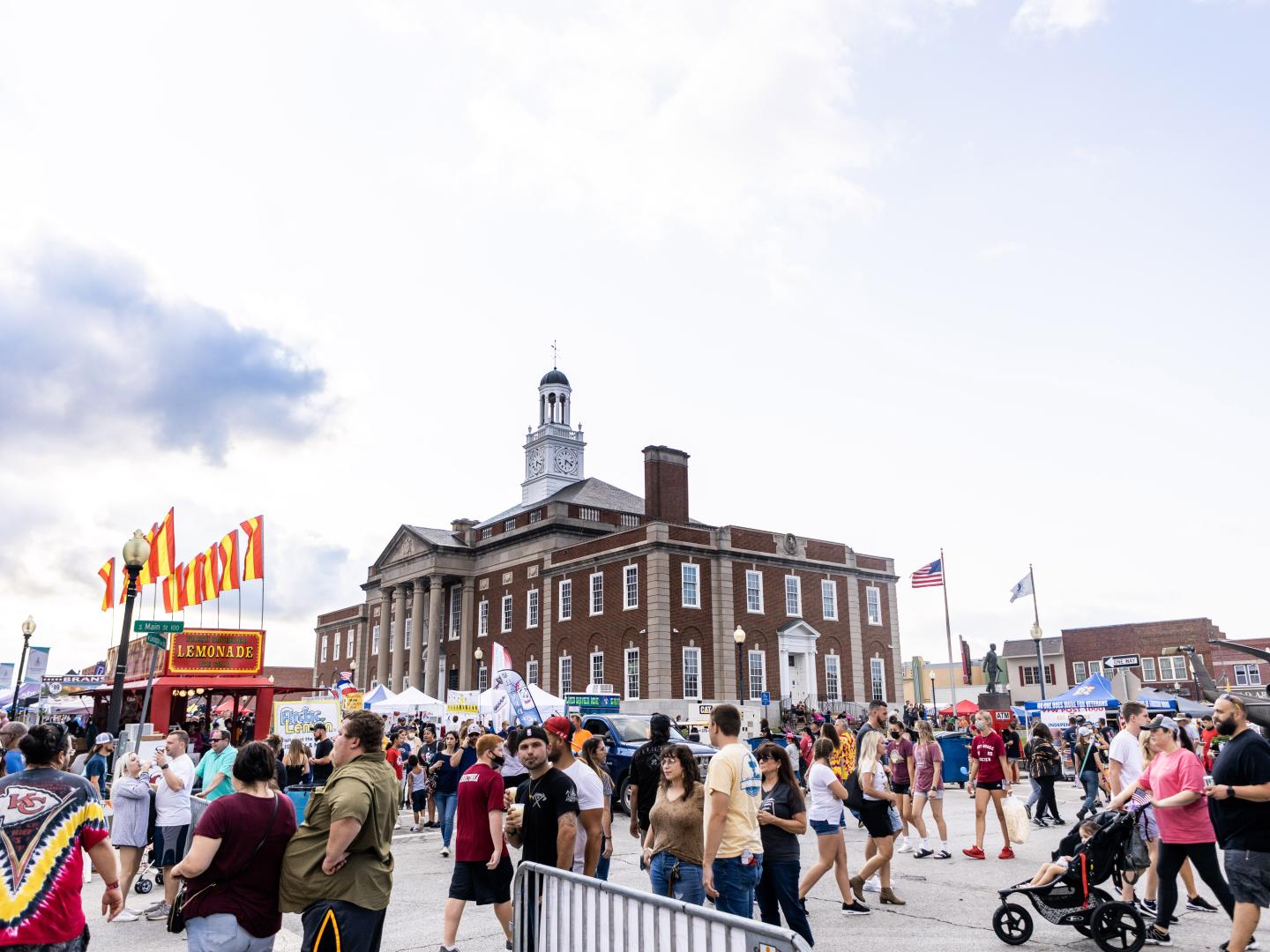 Festival attendees enjoying the SantaCaliGon Days event in Kansas City