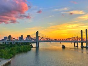 Sunset over the Ohio River, which flows alongside downtown Sunset over the Ohio River, which flows alongside downtown