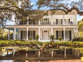 Brandon Hall Plantation, an Antebellum mansion that is now a bed-and-breakfast Brandon Hall Plantation, an Antebellum mansion that is now a bed-and-breakfast