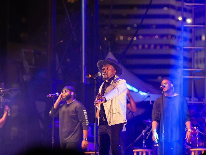 Eine Performance bei Charlotte SHOUT! in Charlotte, North Carolina