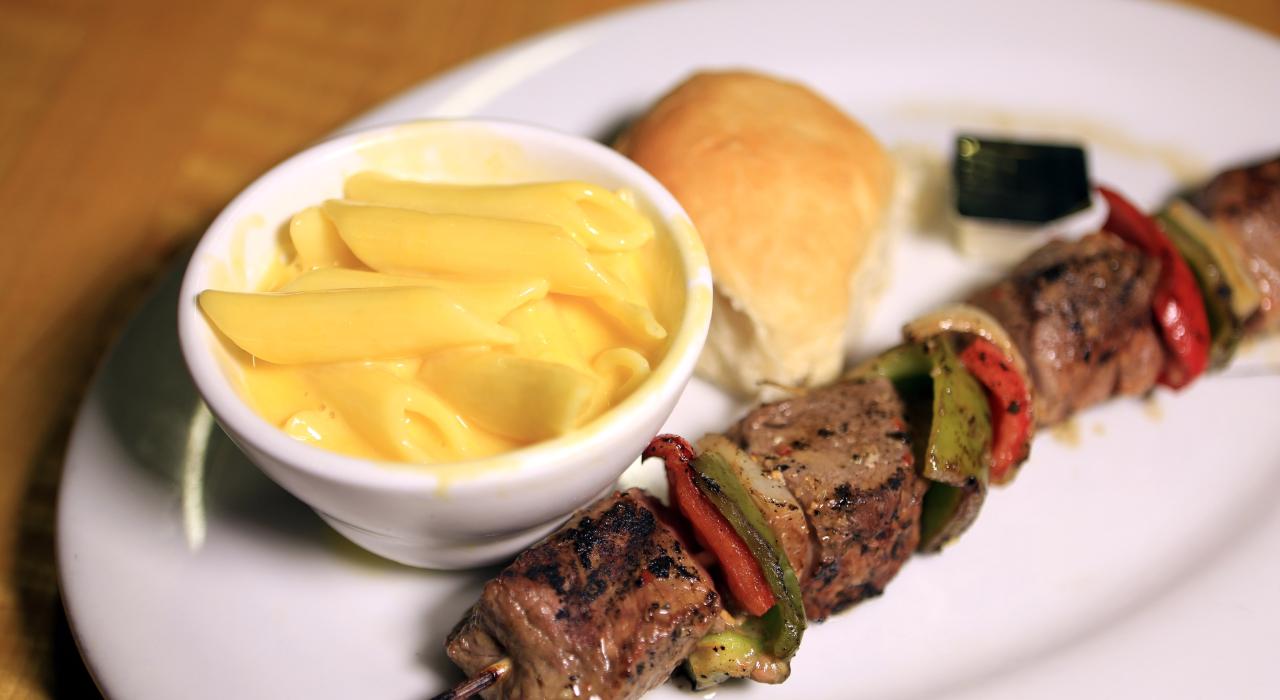 ラッキー・J・ステーキハウス & アリーナの絶品メニュー