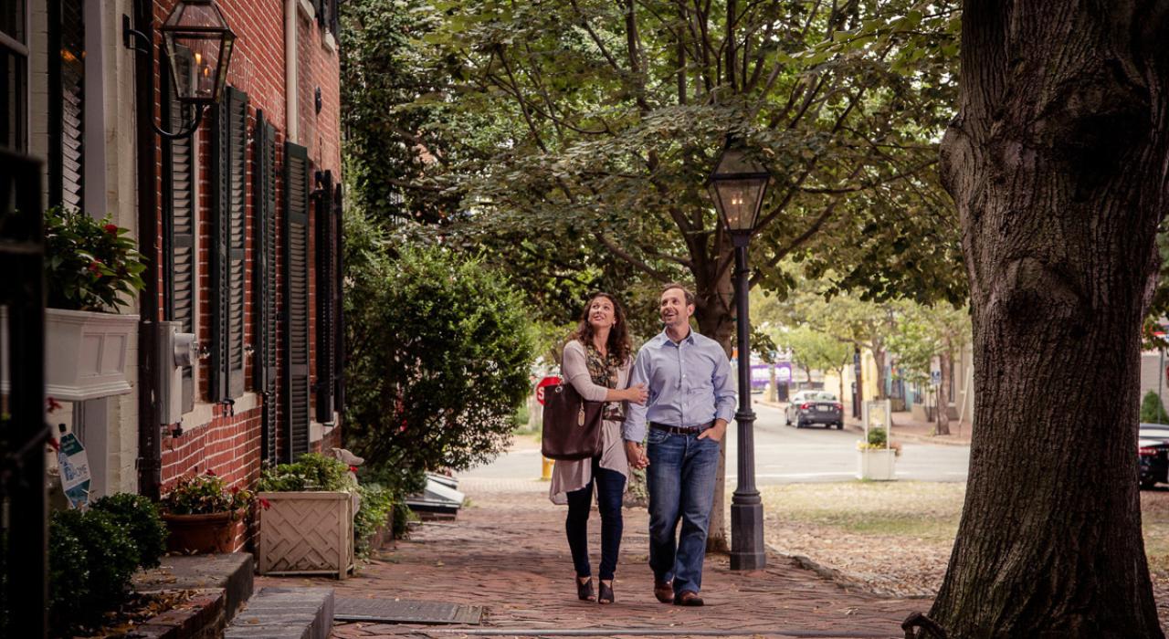 Taking a romantic stroll on Alexandria's cobblestone side streets 