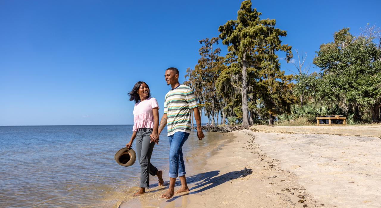Promenade sur la plage au Fontainebleau State Park