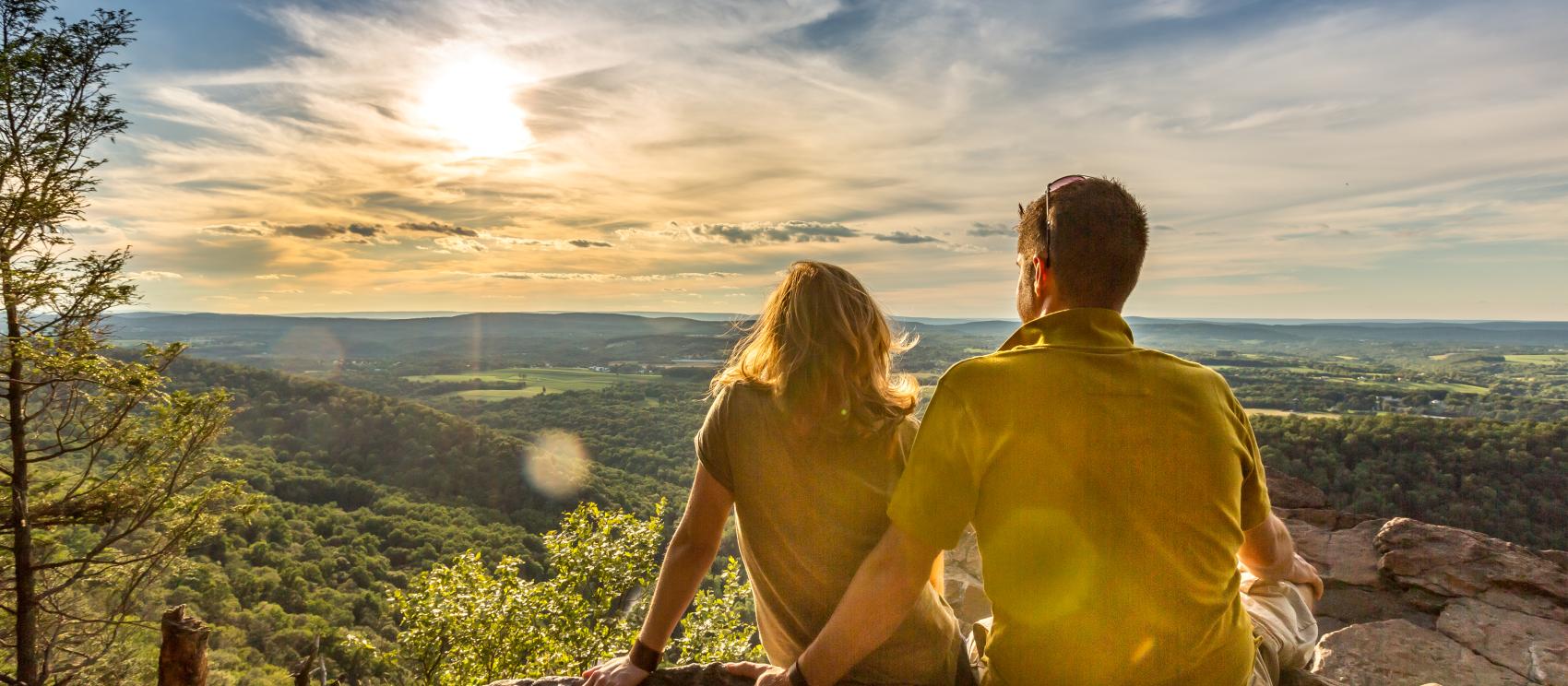 Descansando após um dia de caminhada na Appalachian Trail, em Hawk Rock Overlook